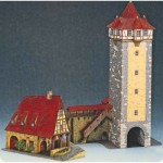 Puzzle   Kartonmodelbau: Gerlach-Schmiede und Rödertor Rothenburg