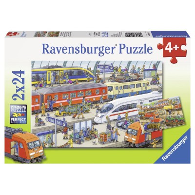 Ravensburger-09191 2 Puzzles - Trubel am Bahnhof